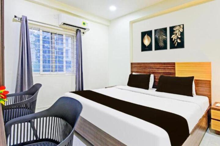 Townhouse Oak Chandanagar Railway Station