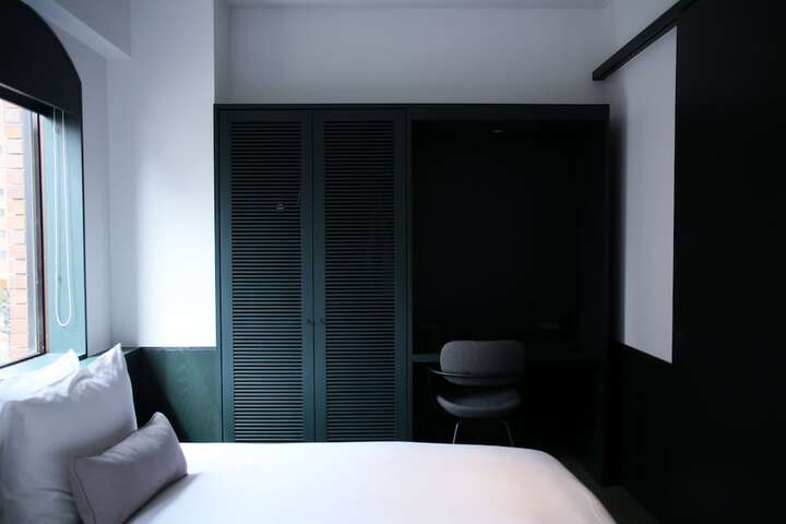 Room 12 of 61