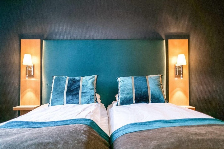 Room 31 of 62
