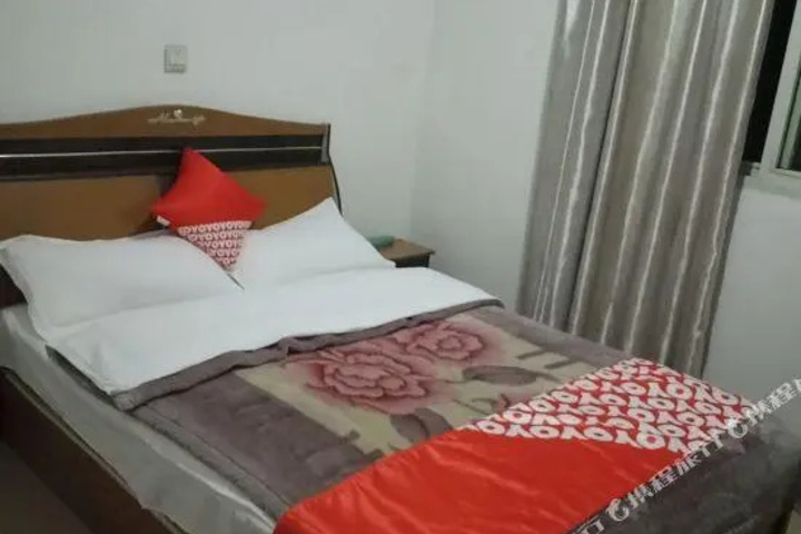 Room 5 of 5