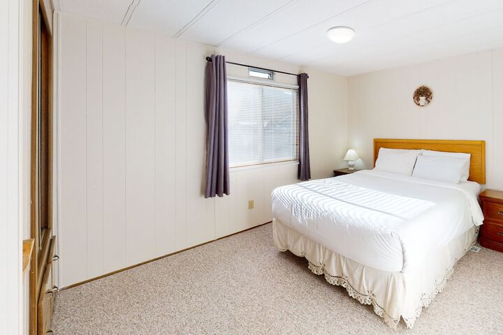 Room 5 of 30
