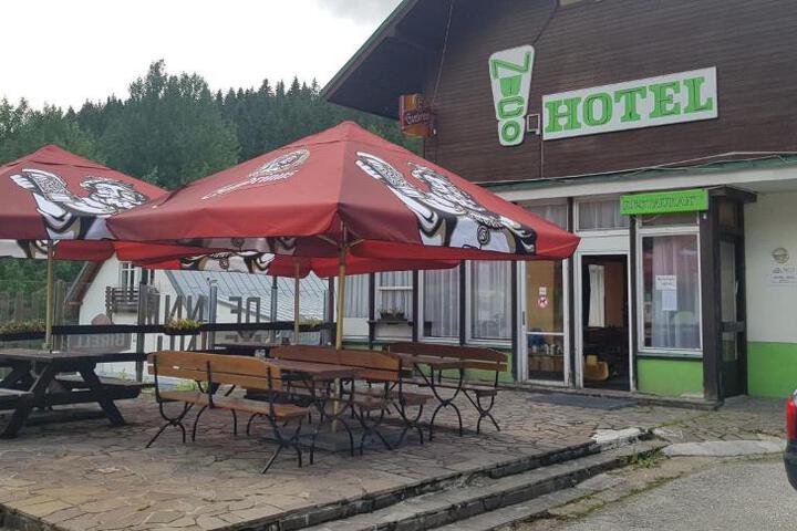 Hotel Nico