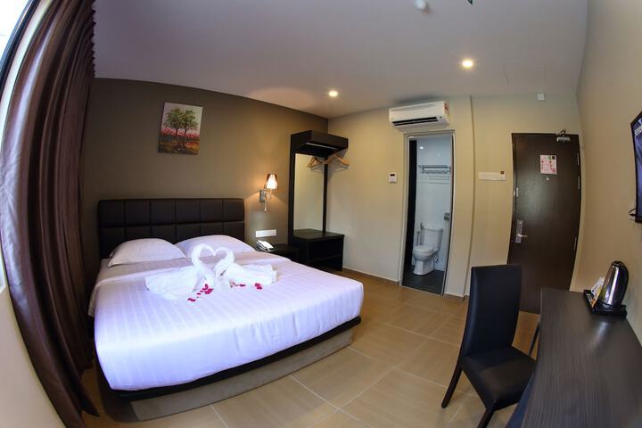 Room 5 of 35