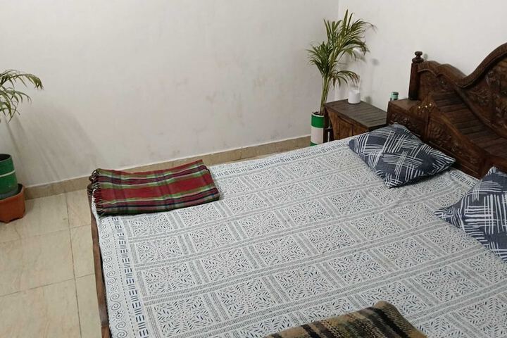 Room 2 of 46