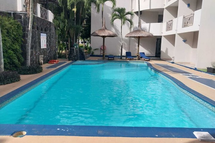 Hotel with Pool