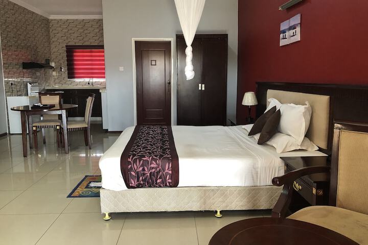 Room 27 of 71