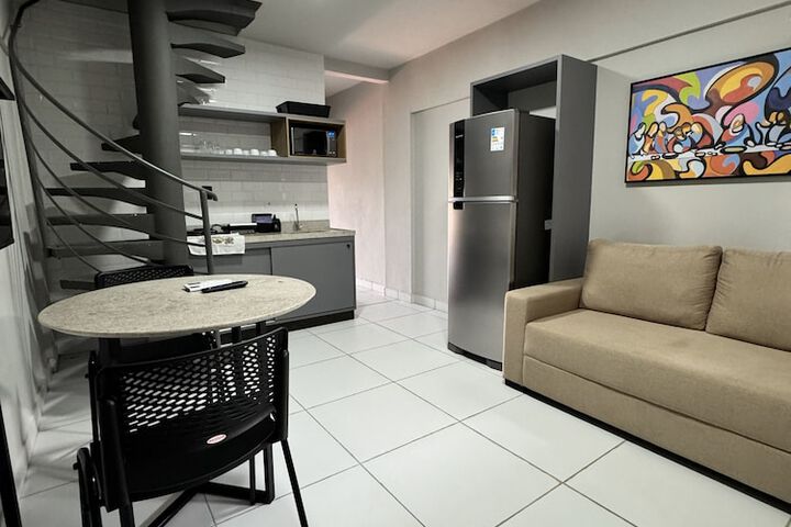 Room 2 of 7