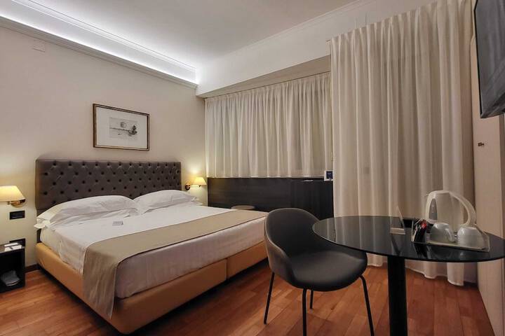 Room 32 of 56