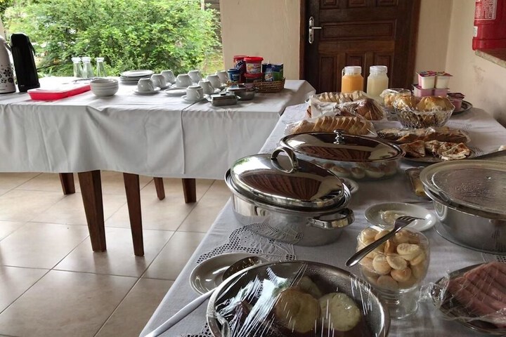 Breakfast/Coffee Service 24 of 54