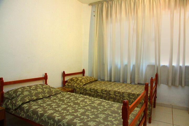 Room 28 of 44