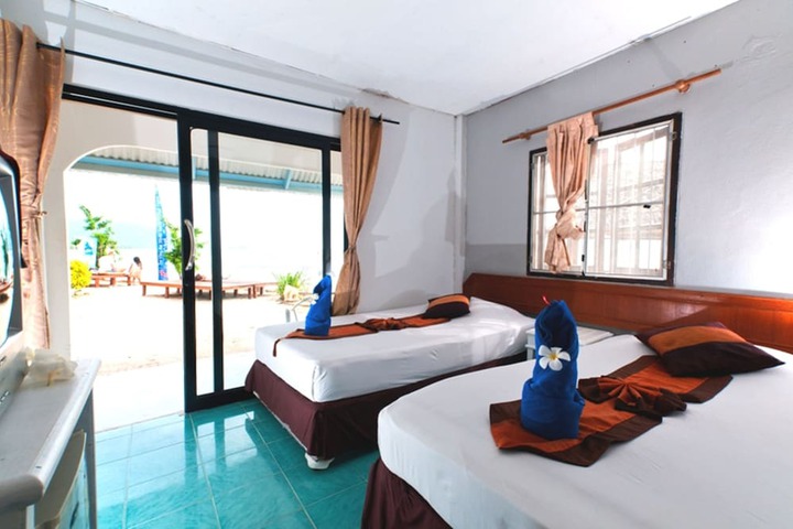 Room 5 of 59