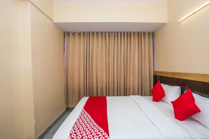 Room 17 of 24