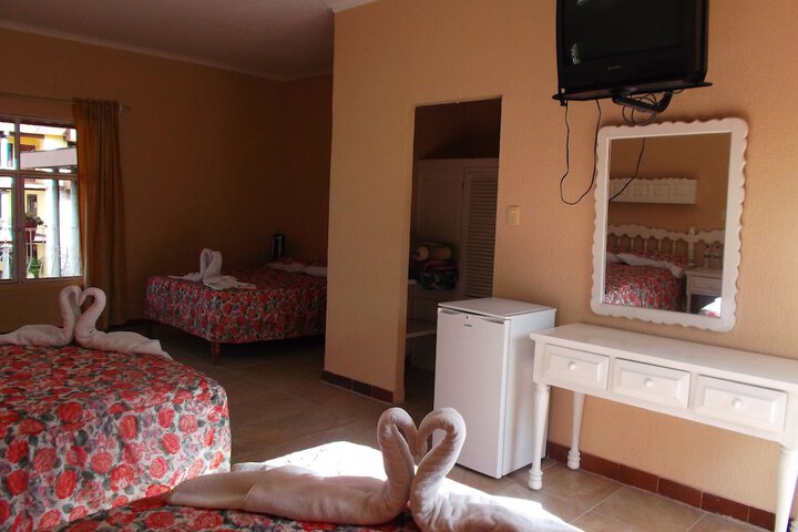 Room 12 of 50