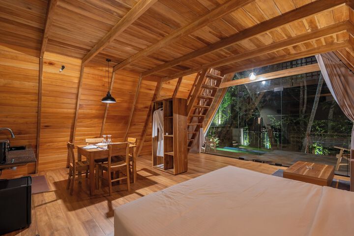 Room 6 of 26