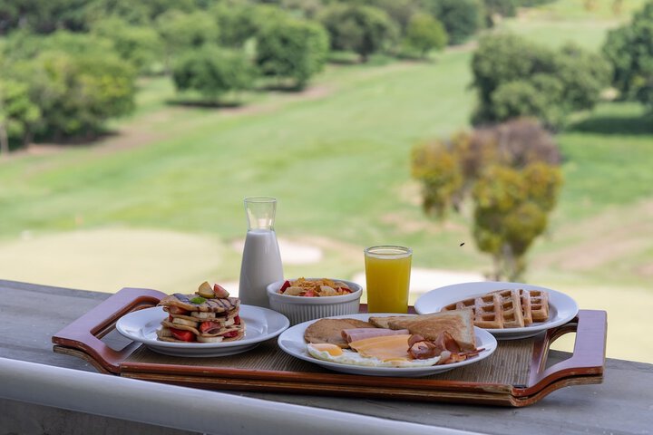 Breakfast/Coffee Service 84 of 108