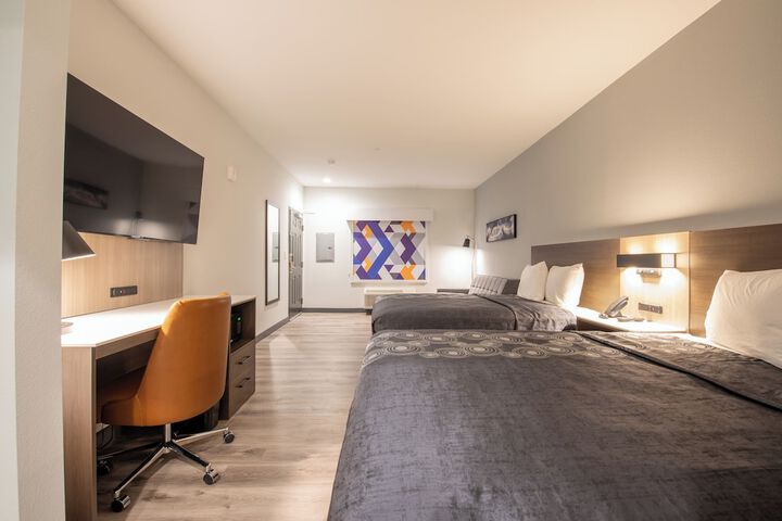 Room 3 of 11
