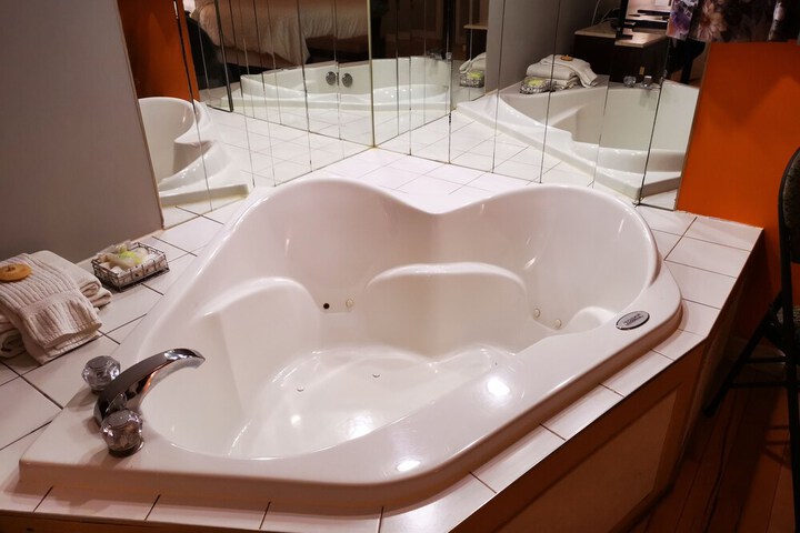 Spa 38 of 63