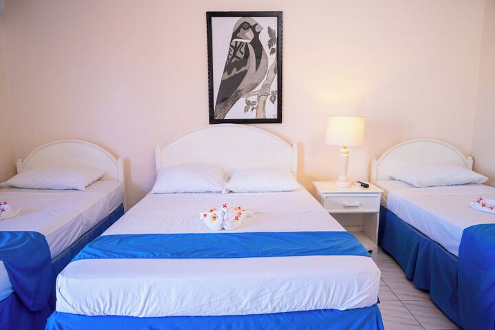 Room 25 of 61