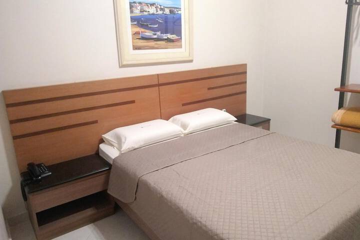 Room 30 of 43
