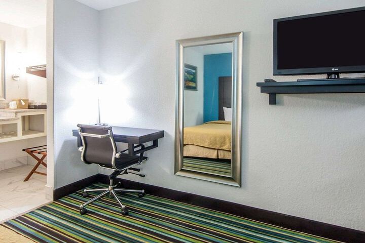 2 Double Beds (2 of 9)