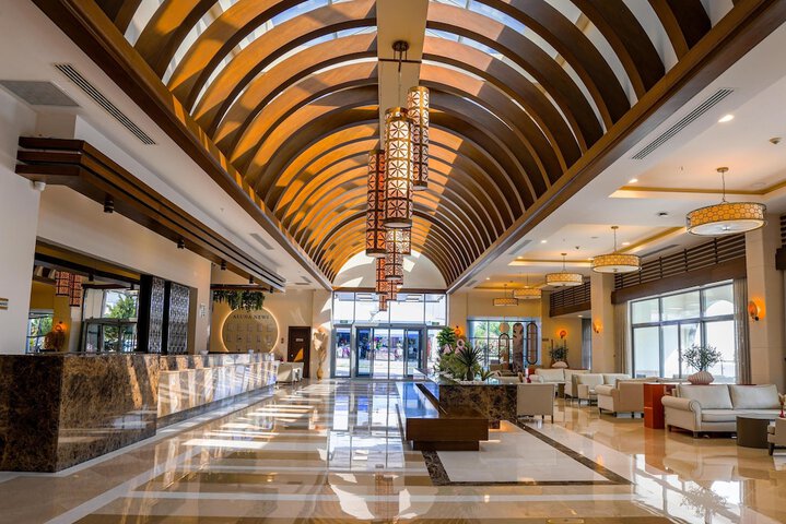 Hotel Interior 13 of 139