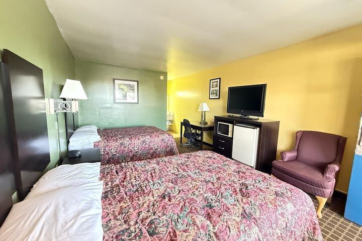 Standard Double Room (17 of 24)