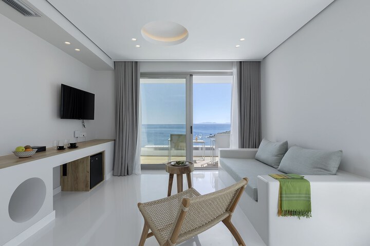 Room 15 of 55