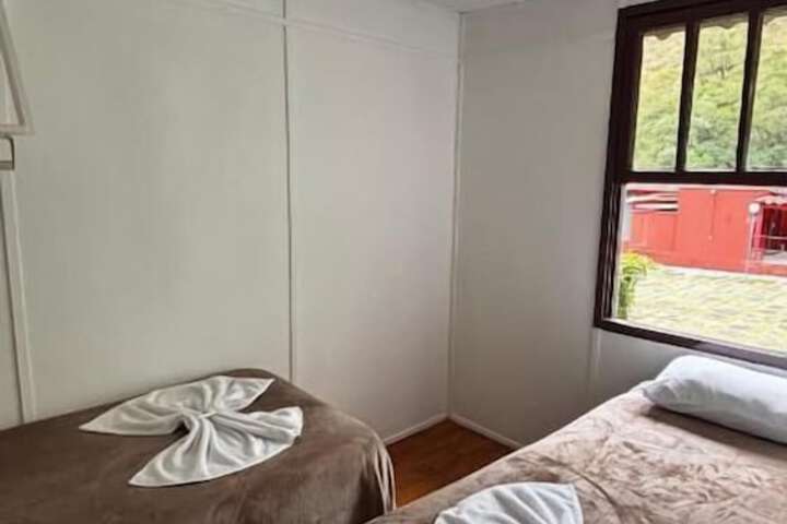 Room 8 of 60