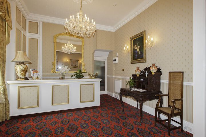 Hotel Lobby