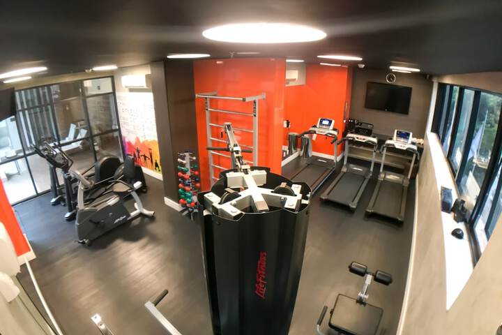 Health and Fitness 60 of 110