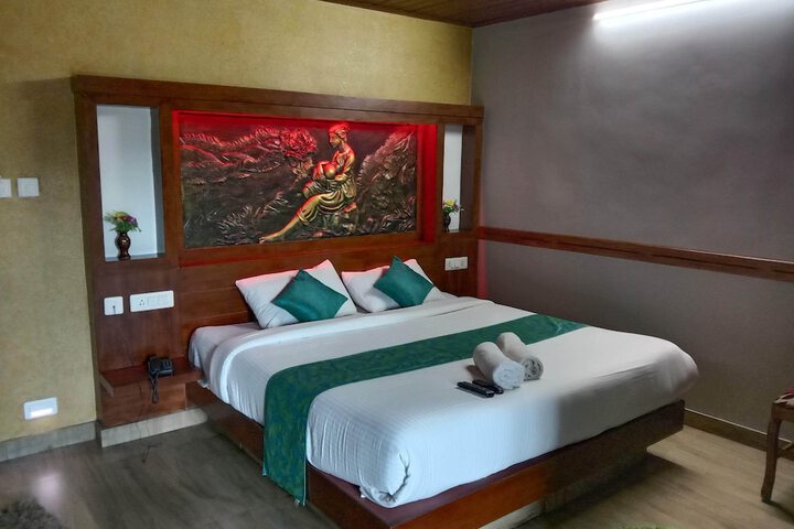 Room 7 of 19