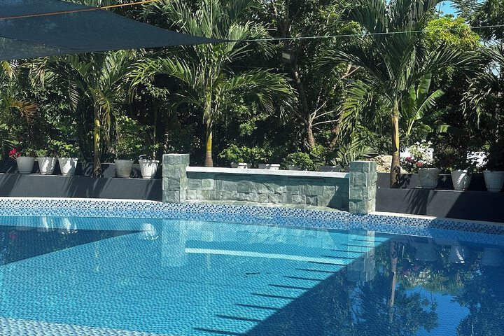 Pool 82 of 124
