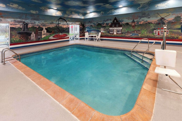 Pool 47 of 63