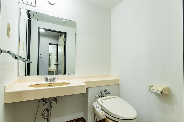Clean Restrooms