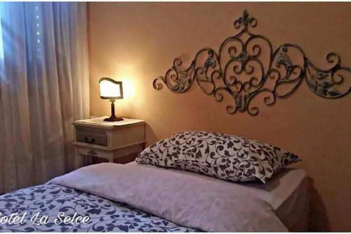 General 6 of 50