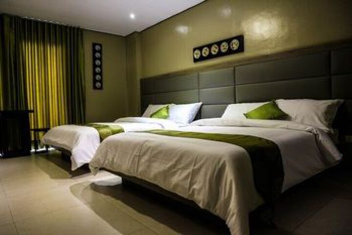Room 26 of 54