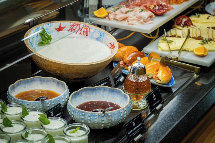 Dining 58 of 73