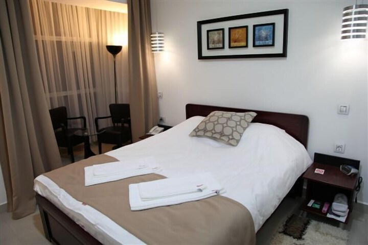 Room 21 of 55