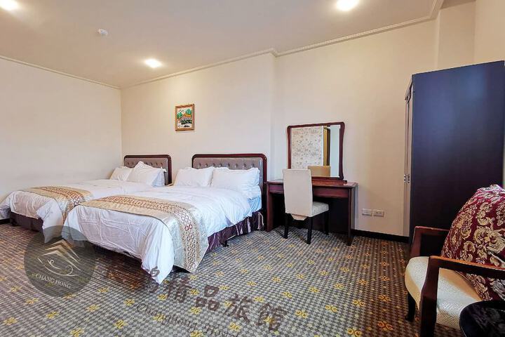 Room 15 of 52