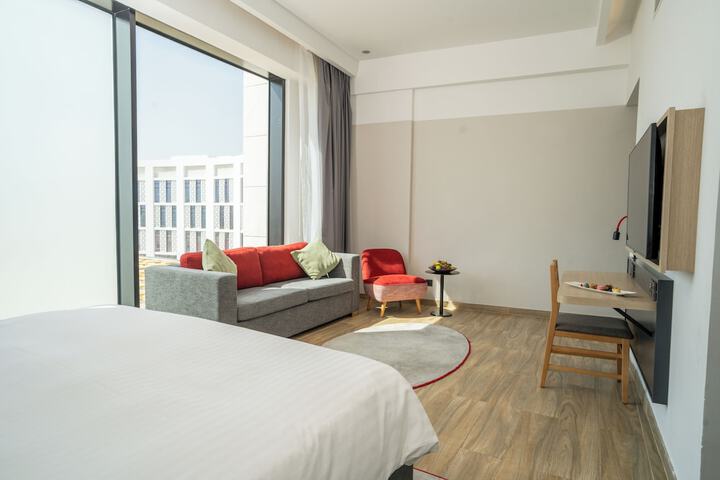 Room 34 of 67