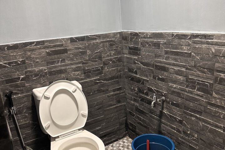Room 75 of 160