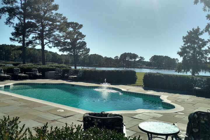 Diplomat Luxury King Bed Harbour View (17 of 32)