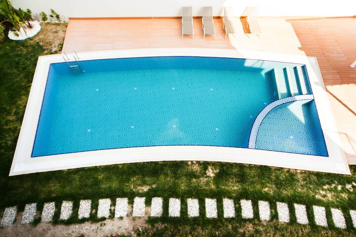 Pool 30 of 47