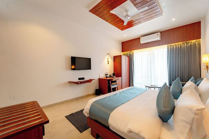 Room 8 of 68