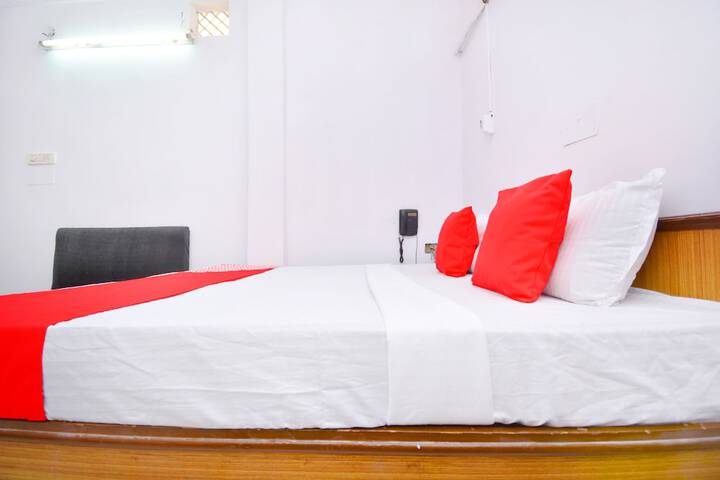 Room 7 of 10