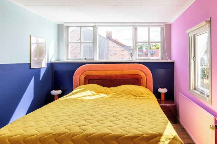 Room 12 of 66