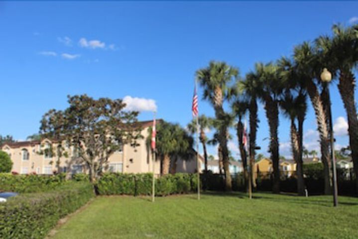 Property Grounds 19 of 34