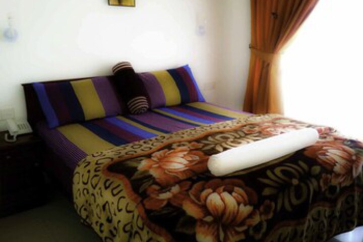 Room 3 of 21