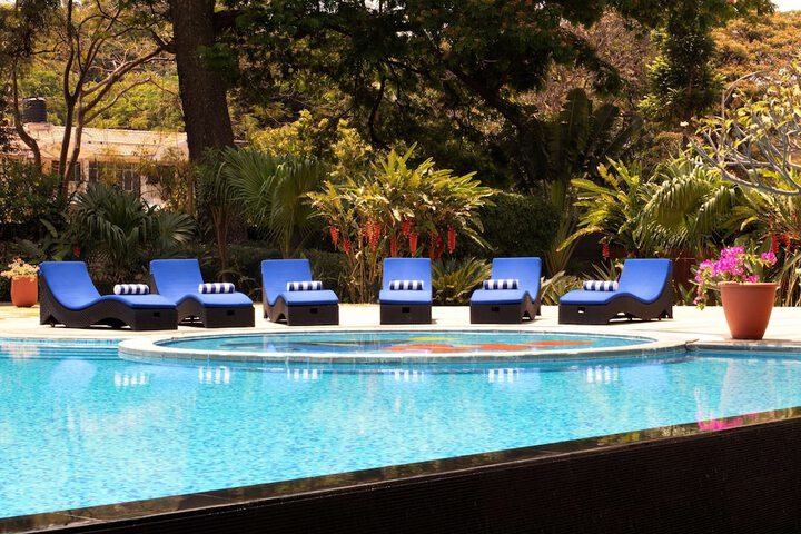Pool 32 of 50