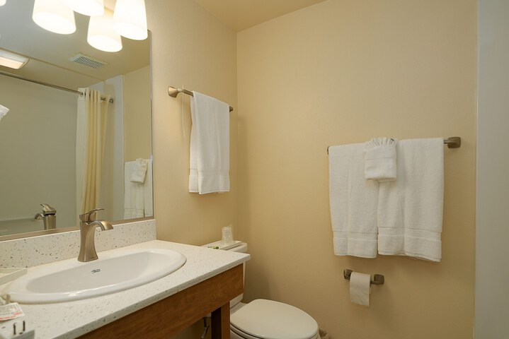 Room 18 of 27